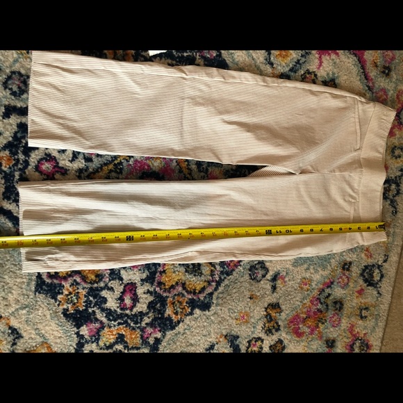 Capri Stretch Pants - Picture 10 of 13